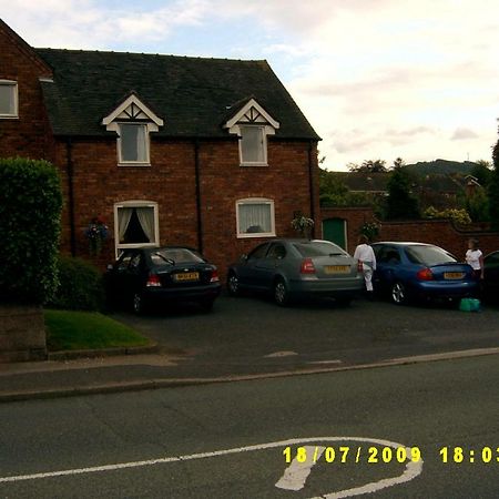 Birtley House Guest House B&B Telford Buitenkant foto