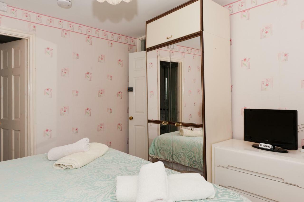 Birtley House Guest House B&B Telford Buitenkant foto