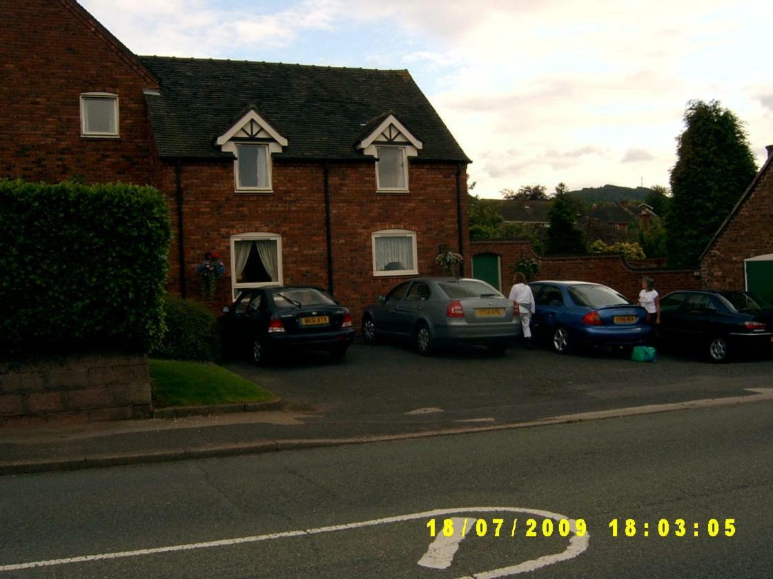 Birtley House Guest House B&B Telford Buitenkant foto